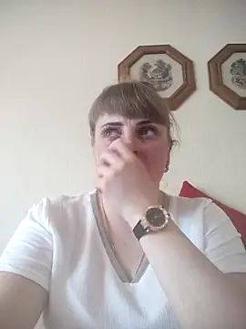 Snapshot of CoddessCrystal chatting on 05.22.26 CoddessCrystal online show from 05.22.26