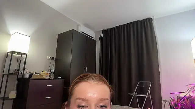 OmeliaDior online show from 04.18.26