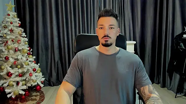 HaydenSpearss online show from 12.13.24