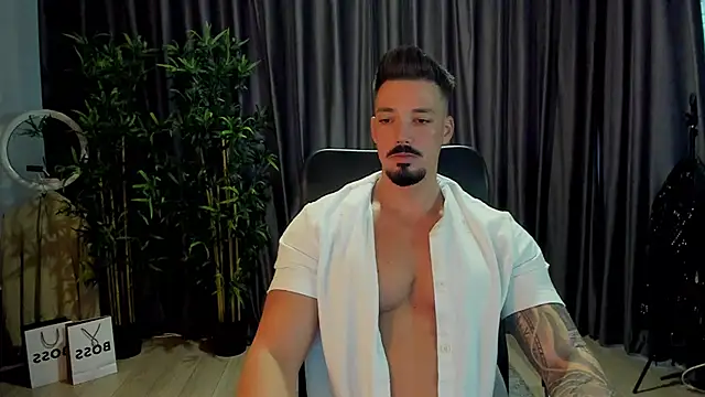 HaydenSpearss online show from 10.11.25