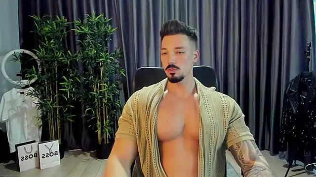 HaydenSpearss online show from 10.12.25