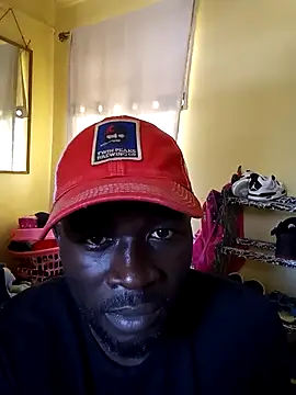 Snapshot of ClinDi chatting on 12.27.24 ClinDi online show from 12.27.24