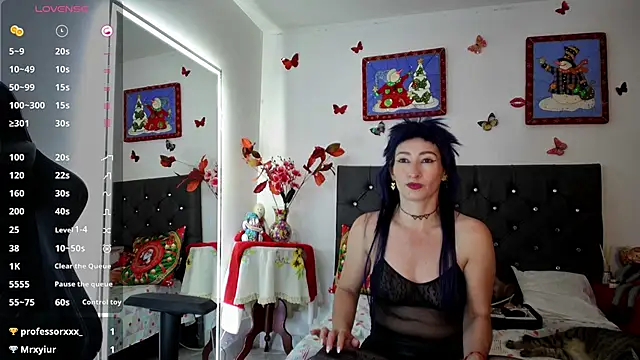 Snapshot of avatomas_02 chatting on 12.04.24 avatomas 02 online show from 12.04.24