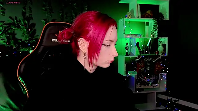  HelenCarter online show from 12.25.24