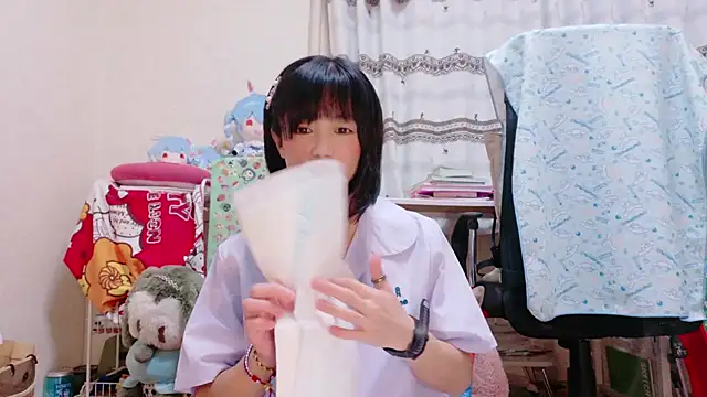 Snapshot of renapiyon8182 chatting on 12.14.24 renapiyon8182 online show from 12.14.24