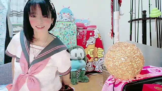 Snapshot of renapiyon8182 chatting on 02.12.25 renapiyon8182 online show from 02.12.25