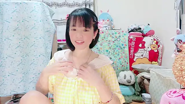 Snapshot of renapiyon8182 chatting on 10.01.25 renapiyon8182 online show from 10.01.25