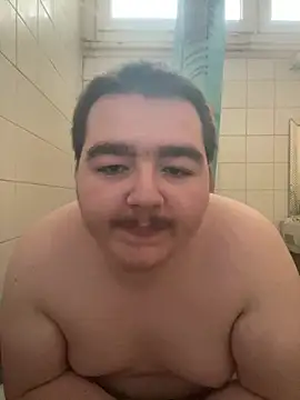 Snapshot of bigboyfrench chatting on 12.11.24 bigboyfrench online show from 12.11.24