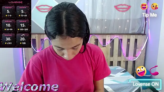 Snapshot of Lina10 chatting on 02.03.25 Lina10 online show from 02.03.25