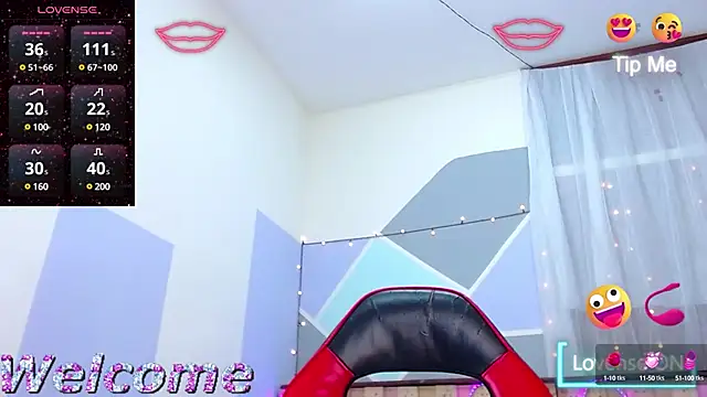 Snapshot of Lina10 chatting on 02.05.25 Lina10 online show from 02.05.25