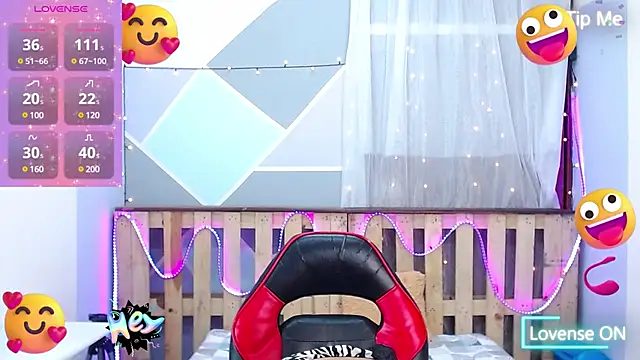 Snapshot of Lina10 chatting on 02.27.25 Lina10 online show from 02.27.25