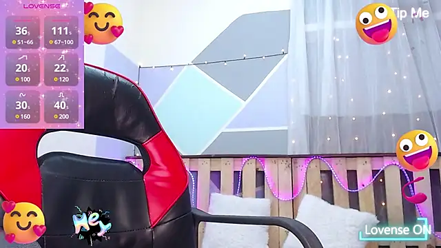 Snapshot of Lina10 chatting on 03.06.25 Lina10 online show from 03.06.25