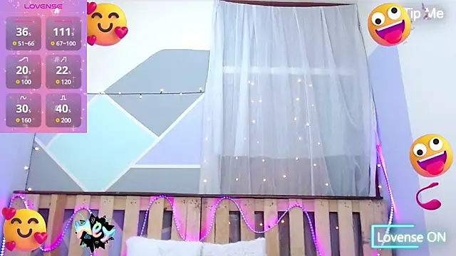 Snapshot of Lina10 chatting on 03.14.25 Lina10 online show from 03.14.25