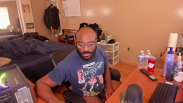 MrChuckDailyXXX online show from 01.02.25