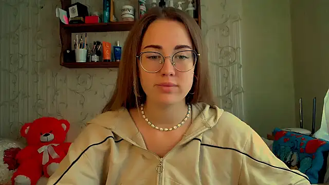 luxie milady online show from 10.09.25