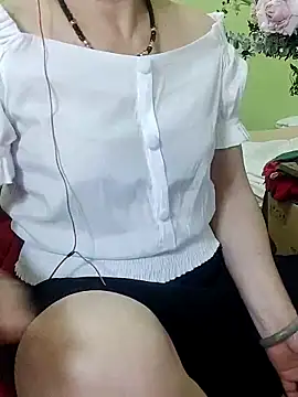 Snapshot of Hangem111 chatting on 03.08.26 Hangem111 online show from 03.08.26