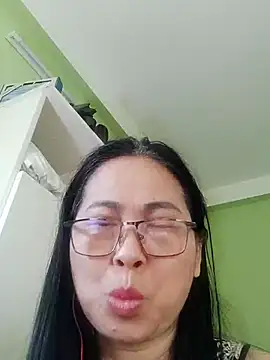 Snapshot of Hangem111 chatting on 03.30.26 Hangem111 online show from 03.30.26