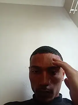 Snapshot of slimmydaddy69 chatting on 03.13.26 slimmydaddy69 online show from 03.13.26