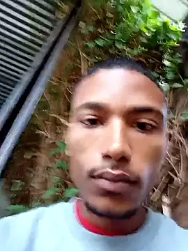 Snapshot of slimmydaddy69 chatting on 03.15.26 slimmydaddy69 online show from 03.15.26