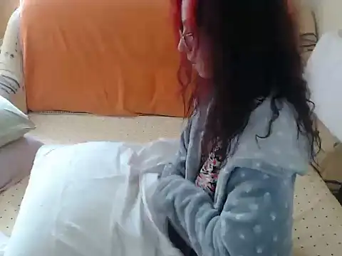 Emmatoo online show from 10.02.25