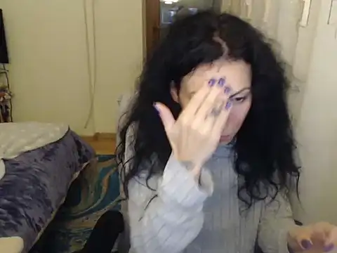 Emmatoo online show from 12.14.25