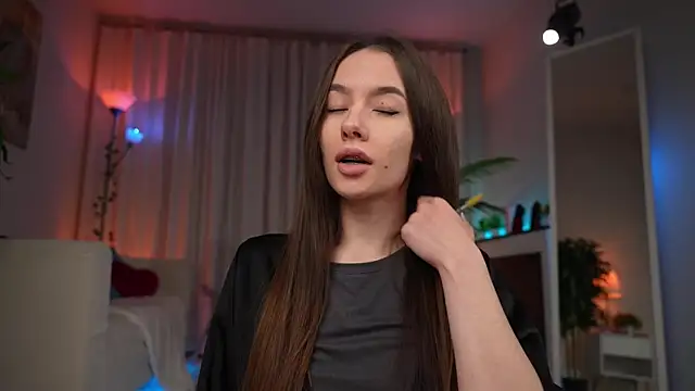 Amely Young online show from 05.27.26