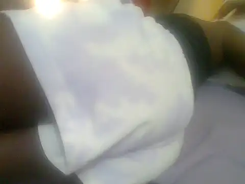 Pretty ellahh online show from 03.20.26