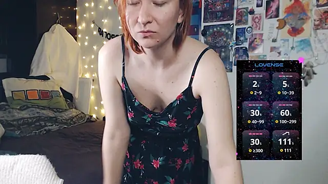 Snapshot of licentia__poetica chatting on 02.08.25 licentia  poetica online show from 02.08.25