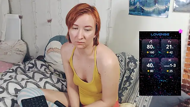 Snapshot of licentia__poetica chatting on 02.27.25 licentia  poetica online show from 02.27.25