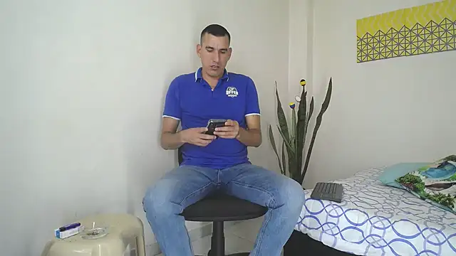 Snapshot of jayydenandjacob chatting on 03.08.25 jayydenandjacob online show from 03.08.25