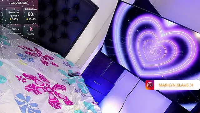 Maryonthemoon online show from 09.20.25