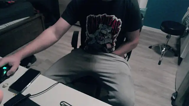 Snapshot of 050kek2 chatting on 02.02.25 050kek2 online show from 02.02.25