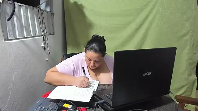 tetasgrandes karol online show from 02.09.26