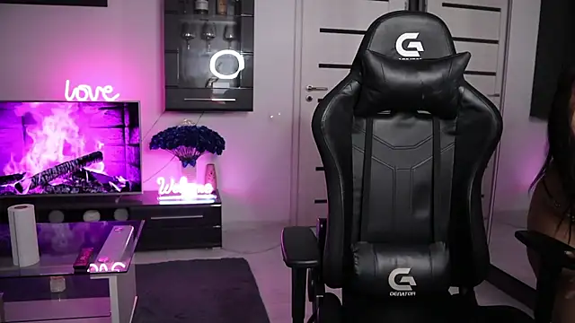 Beauty Anne online show from 11.21.25