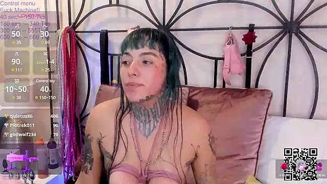 Snapshot of luxifer_666_ chatting on 01.09.25 luxifer 666 online show from 01.09.25