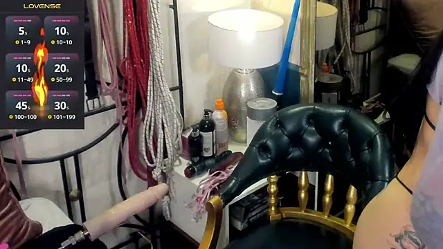 Snapshot of luxifer_666_ chatting on 02.28.25 luxifer 666 online show from 02.28.25