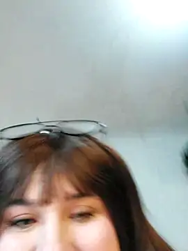 ItsNaiixa online show from 10.12.25