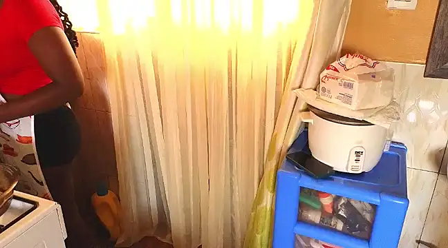 WyvaxxNikkie online show from 03.08.25