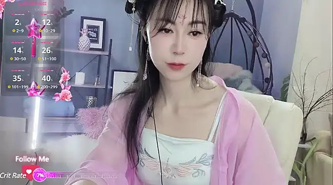 Snapshot of Lisa-s chatting on 01.22.25 Lisa-s online show from 01.22.25
