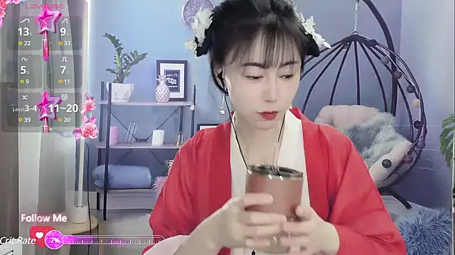 Snapshot of Lisa-s chatting on 02.06.25 Lisa-s online show from 02.06.25