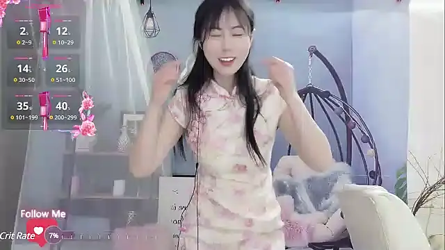 Snapshot of Lisa-s chatting on 02.11.25 Lisa-s online show from 02.11.25