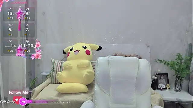 Snapshot of Lisa-s chatting on 02.15.25 Lisa-s online show from 02.15.25