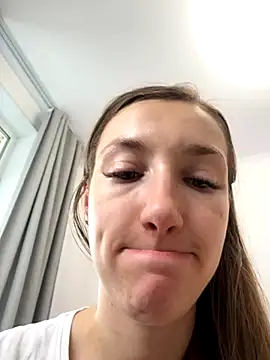 KateRedgar online show from 09.16.25