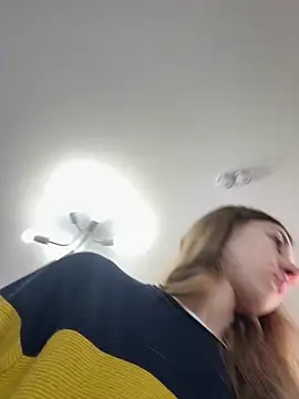 KateRedgar online show from 10.27.25