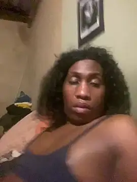 Snapshot of Moorella1 chatting on 03.18.26 Moorella1 online show from 03.18.26