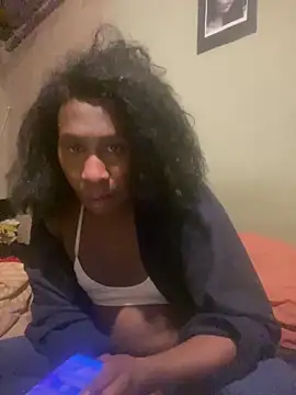 Snapshot of Moorella1 chatting on 04.08.26 Moorella1 online show from 04.08.26