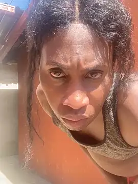 Snapshot of Moorella1 chatting on 04.10.26 Moorella1 online show from 04.10.26