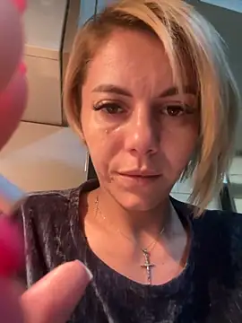 tanyagrey online show from 10.14.25