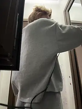 tanyagrey online show from 11.05.25