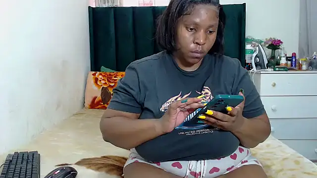 GaggingQueenxx online show from 11.30.25